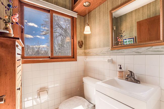 3104 Townview Ave Ne, House other with 5 bedrooms, 3 bathrooms and null parking in Saint Anthony MN | Image 11