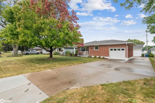 318 Ruthella Dr, West Burlington, IA, 52655-1335 | Card Image
