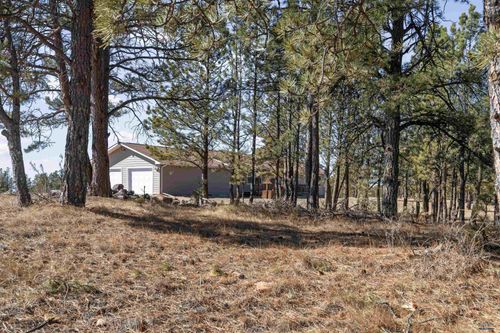 11981 Mountain Lion Ln, Hot Springs, SD, 57747-7586 | Card Image