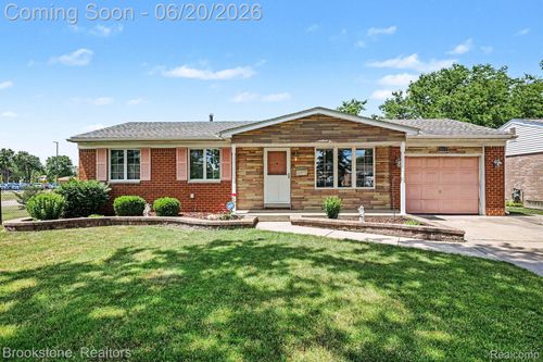 39111 Theresa Ct, Sterling Heights, MI, 48313-4983 | Card Image