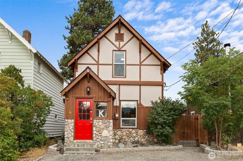 611 Cleveland Ave, South Cle Elum, WA, 98943-0249 | Card Image