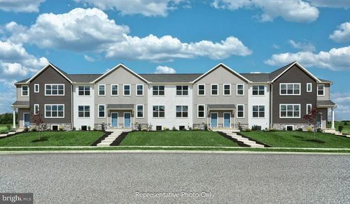 53 N Conifer Dr, ELIZABETHTOWN, PA, 17022-7500 | Card Image