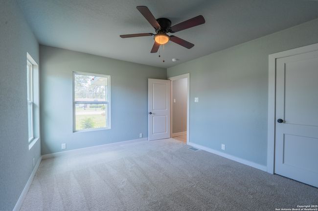234 Gaiety Ln, House other with 3 bedrooms, 2 bathrooms and null parking in Kirby TX | Image 31