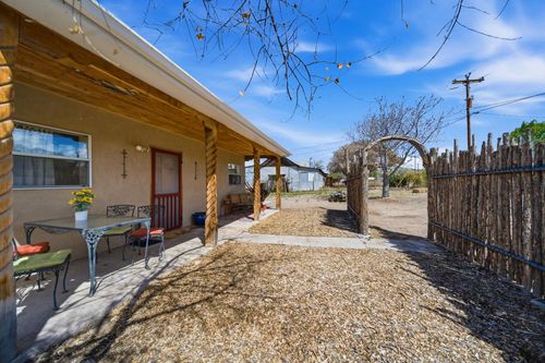 21 County Road 177, Ojo Caliente, NM, 87549-7007 | Card Image