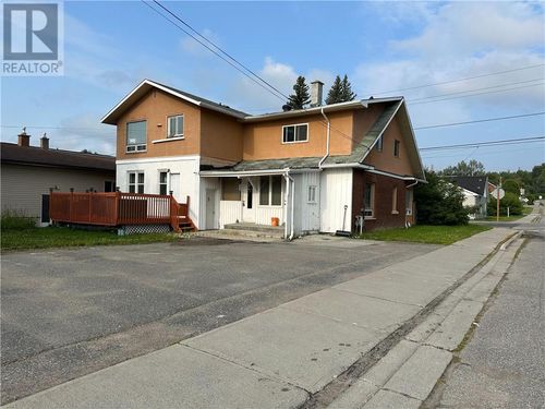2-244 Whittaker St, Sudbury, ON, P3C3X8 | Card Image