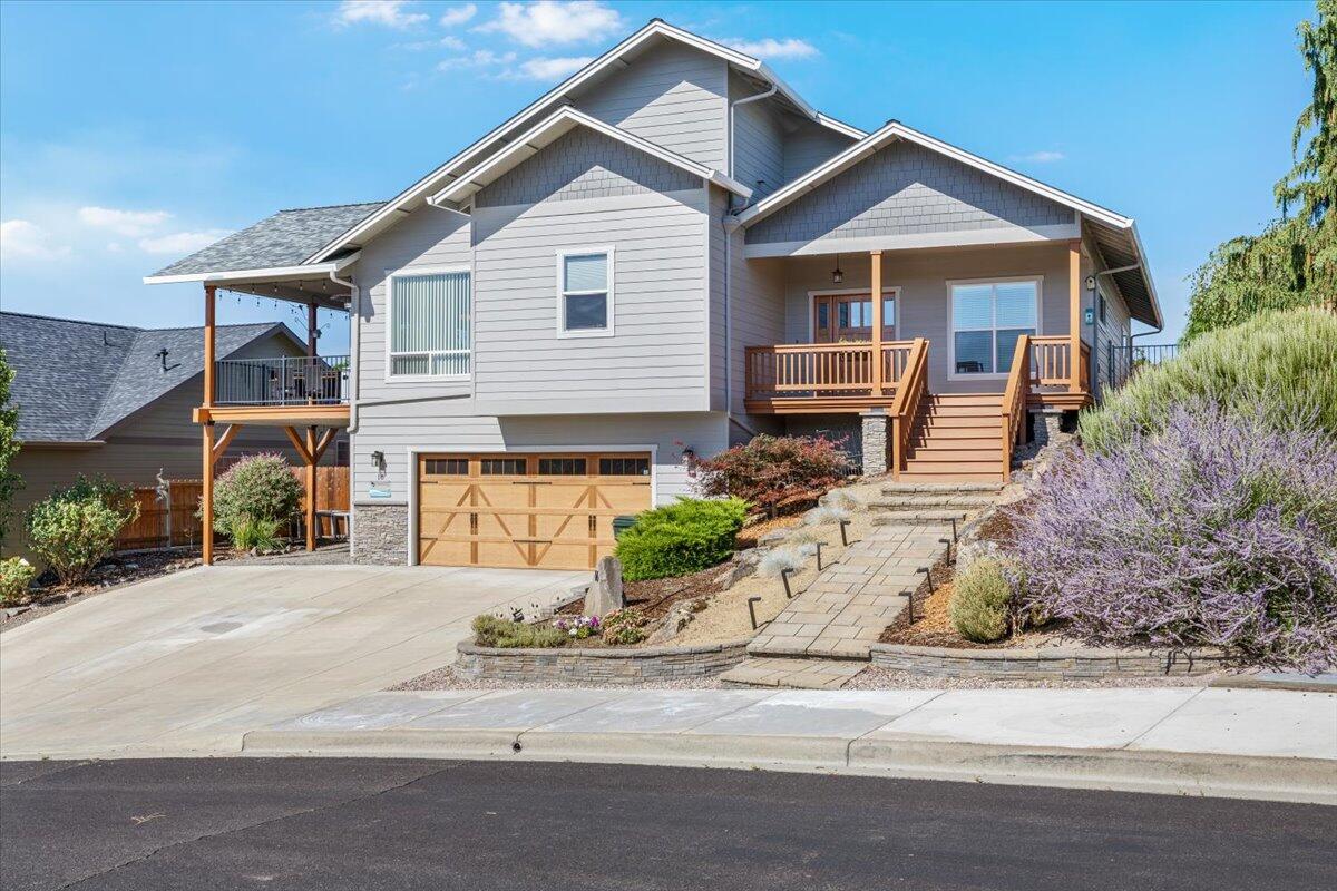 Residential in Eagle Point
