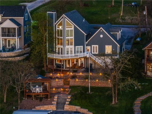 606 Lake Viking Ter, Gallatin, MO, 64640-8329 | Card Image