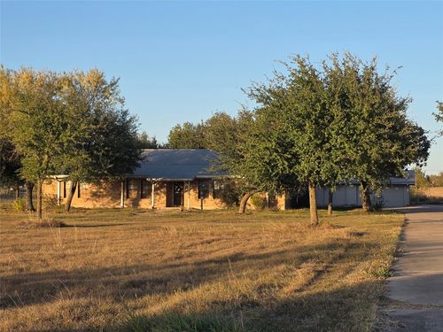 9506 Schmidt Ln, Manor, TX, 78653-3576 | Card Image