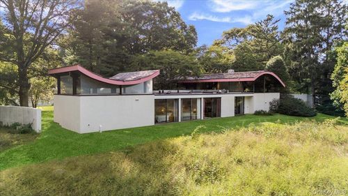 347 Duck Pond Rd, Locust Valley, NY, 11560-2400 | Card Image