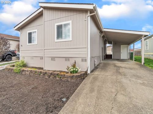 61-1000 S Mckern Ct, Newberg, OR, 97132-7140 | Card Image