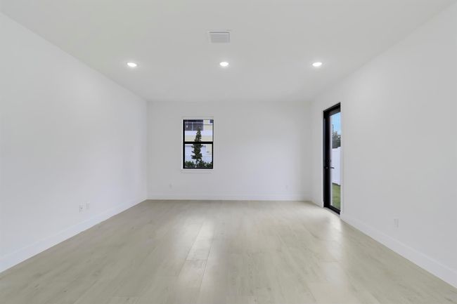 17780 Thelma Ave, House other with 4 bedrooms, 3 bathrooms and null parking in Jupiter FL | Image 23