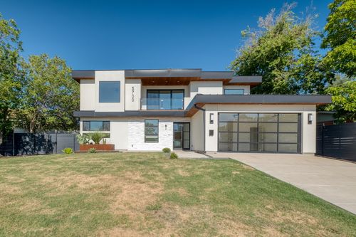5700 Louise Ln, Austin, TX, 78757-4419 | Card Image