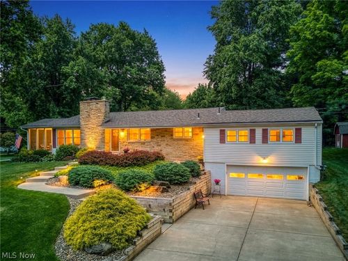 7471 Skyview Drive, Kent, OH, 44240 | Card Image