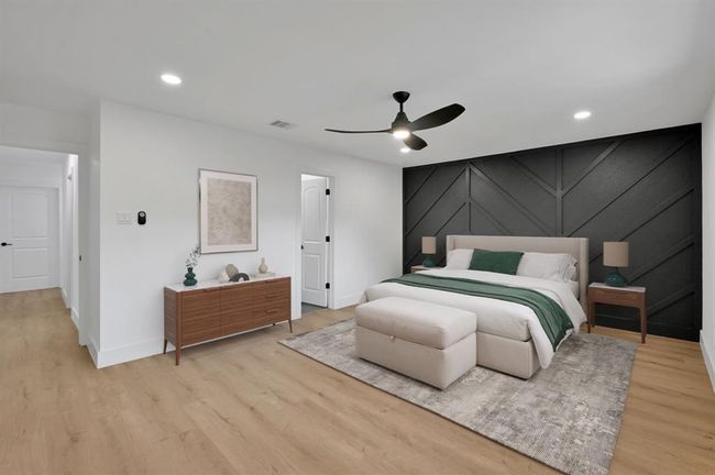 Virtually Staged Primary Bedrooom | Image 25
