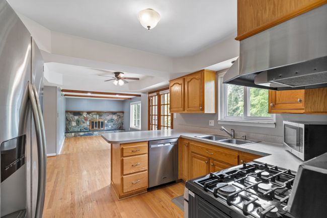 1139 Snead Dr, House other with 4 bedrooms, 2 bathrooms and null parking in Troy MI | Image 7
