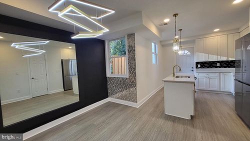 3916 Woodhaven Ave, BALTIMORE, MD, 21216-1522 | Card Image