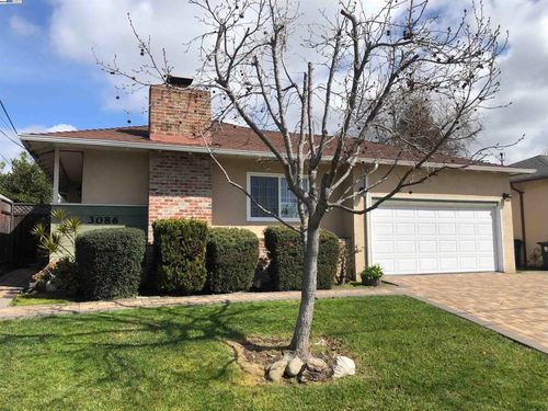 3086 Greenview Dr, Castro Valley, CA, 94546-6538 | Card Image