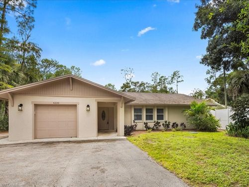 4220 11th Ave Sw, NAPLES, FL, 34116-4012 | Card Image