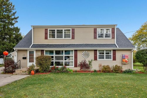 1402-1400 Summit Avenue, Waukesha, WI, 53188 | Card Image