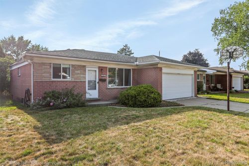 27821 Wagner Dr, Warren, MI, 48093-8358 | Card Image