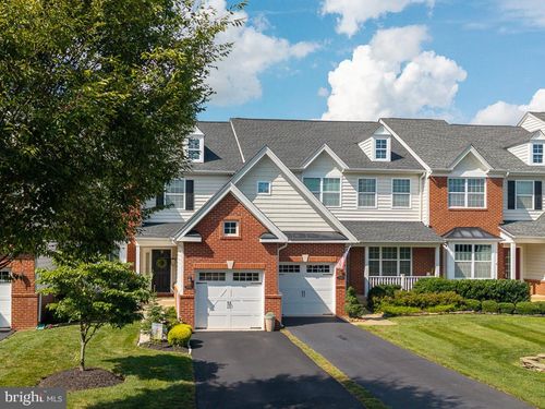 15430 Gossoms Store Ct, HAYMARKET, VA, 20169-8160 | Card Image