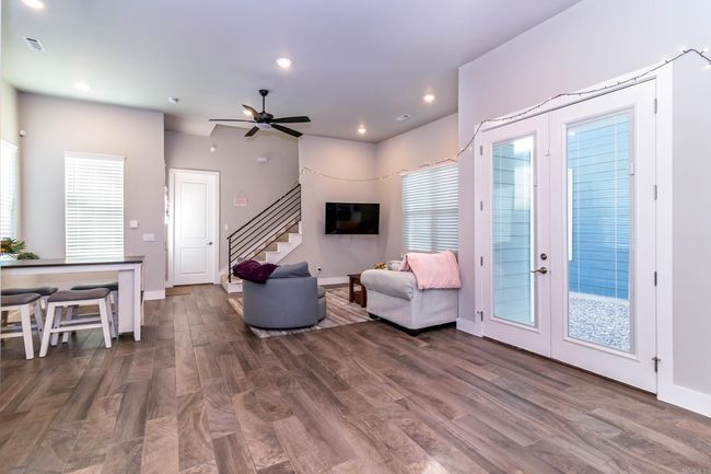 146 E South St, House other with 3 bedrooms, 3 bathrooms and null parking in Fayetteville AR | Image 4