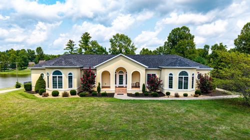 218 Pineview Dr, Gallipolis, OH, 45631 | Card Image