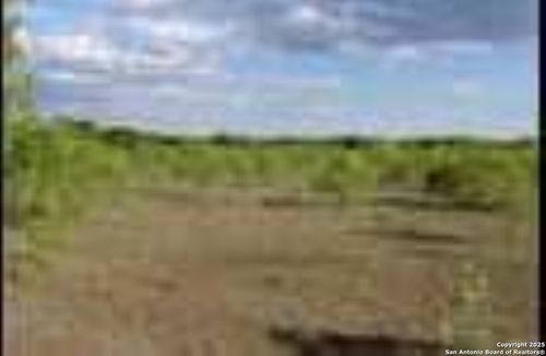 245 County Road 356, Utopia, TX, 78884 | Card Image