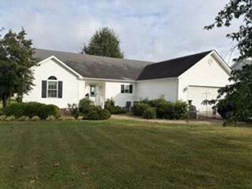 451 Bellaire Dr, Harrodsburg, KY, 40330-1238 | Card Image