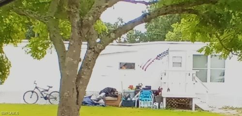 309 Pinecrest Ave, Moore Haven, FL, 33471-3028 | Card Image