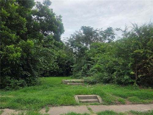 2118 Selden St, Richmond, VA, 23223-4023 | Card Image