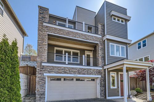 19524 81st Pl Ne, Kenmore, WA, 98028-2171 | Card Image