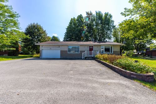 832 Notre Dame St, Embrun, ON, K0A1W1 | Card Image