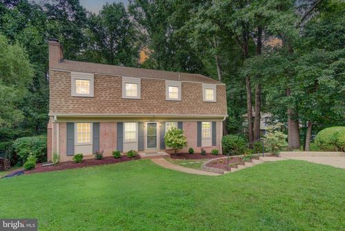 4601 Tara Dr, FAIRFAX, VA, 22032-2034 | Card Image