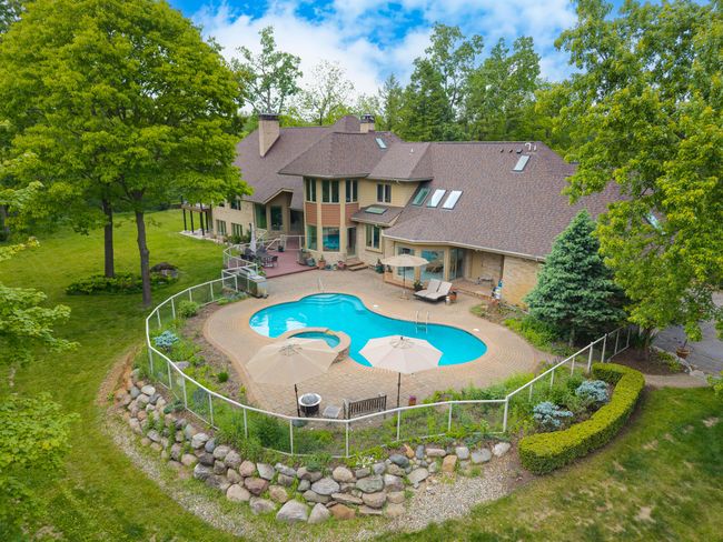 4911 Red Fox Run, House other with 6 bedrooms, 8 bathrooms and null parking in Ann Arbor MI | Image 11