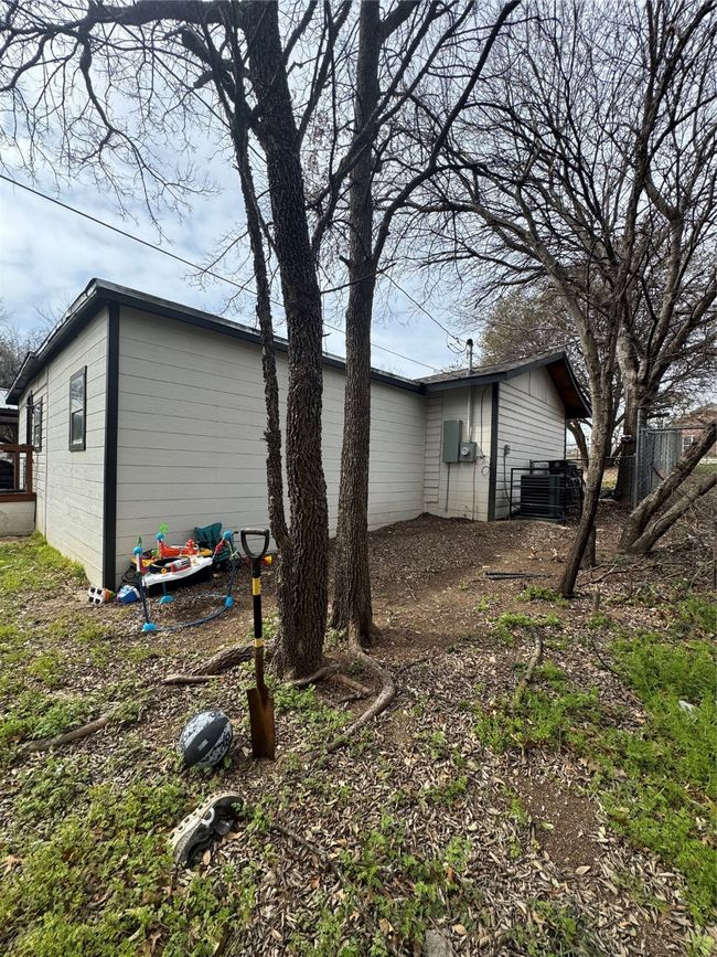 6768 Bridle Bit Trl, House other with 3 bedrooms, 1 bathrooms and null parking in Fort Worth TX | Image 17