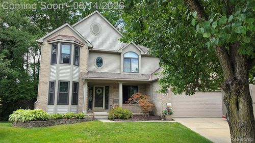2525 Baltusrol Ct, Commerce Township, MI, 48382-4882 | Card Image