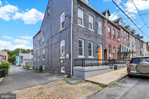 614 Saint Joseph St, LANCASTER, PA, 17603-5507 | Card Image
