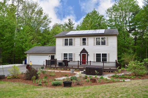 25 Pinnacle Dr, Milton, VT, 05468-8430 | Card Image