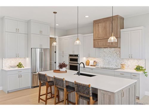 953 William Way, Berthoud, CO, 80513-2774 | Card Image