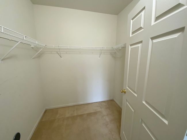 Secondary Bedroom Walk-in | Image 14