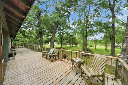 8335 Jernigan Rd, Conroe, TX, 77306-5860 | Card Image