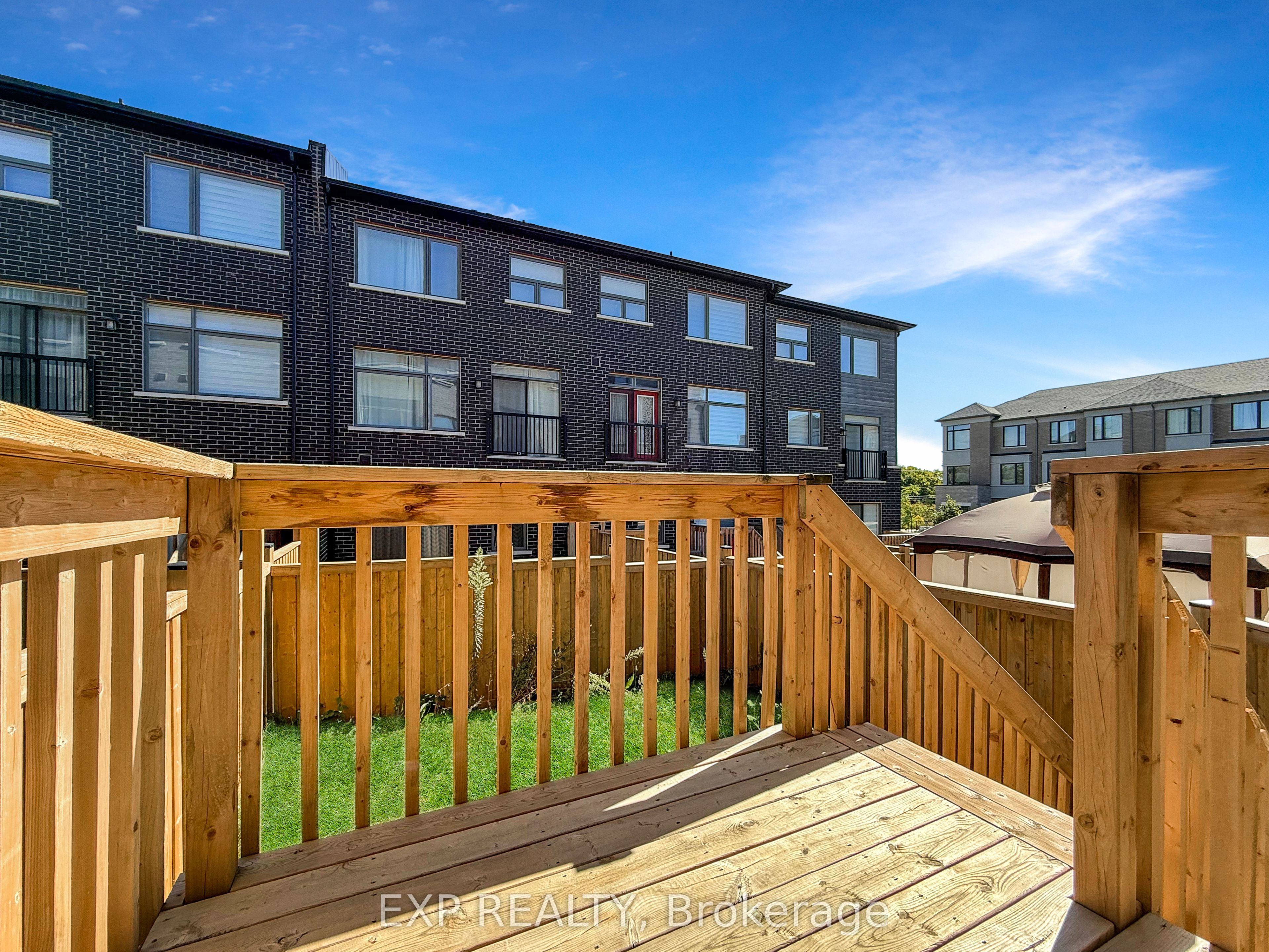 Residential Lease in Aurora 3