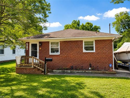 3614 Victoria Boulevard, Hampton, VA, 23661 | Card Image