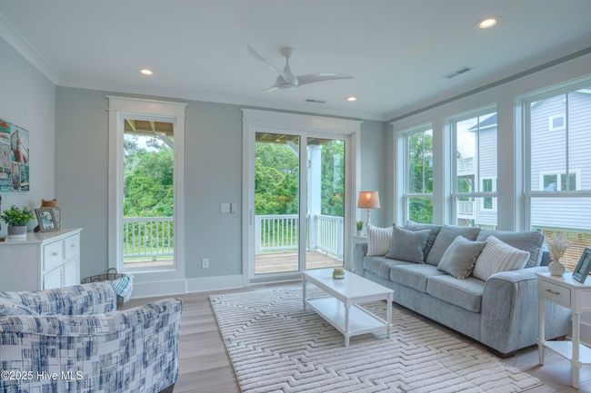 64 Pier View Court, Townhouse with 3 bedrooms, 4 bathrooms and 2 parking in Hampstead NC | Image 11
