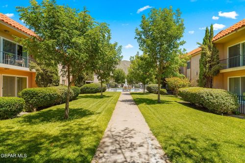 apt-f6-252 Shadow Mountain Dr, El Paso, TX, 79912-4713 | Card Image