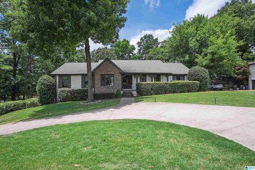 1620 Panorama Dr, VESTAVIA HILLS, AL, 35216-3704 | Card Image