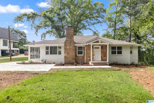 1576 Berry Rd, BIRMINGHAM, AL, 35226-3215 | Card Image