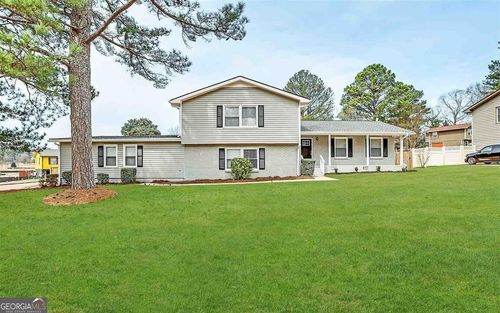 3609 River Hills Dr, Ellenwood, GA, 30294-1216 | Card Image