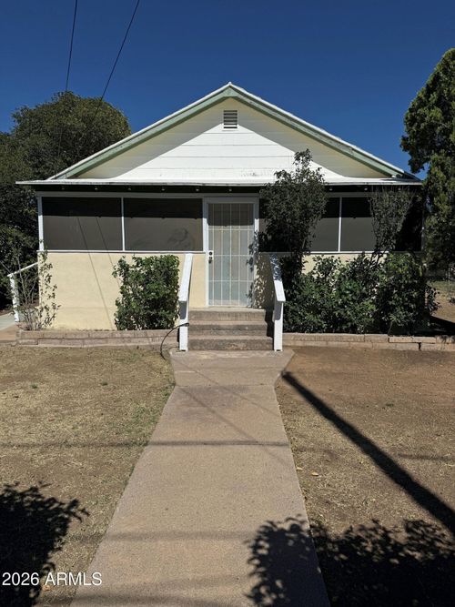11 La Cholla Rd, Bisbee, AZ, 85603-9748 | Card Image